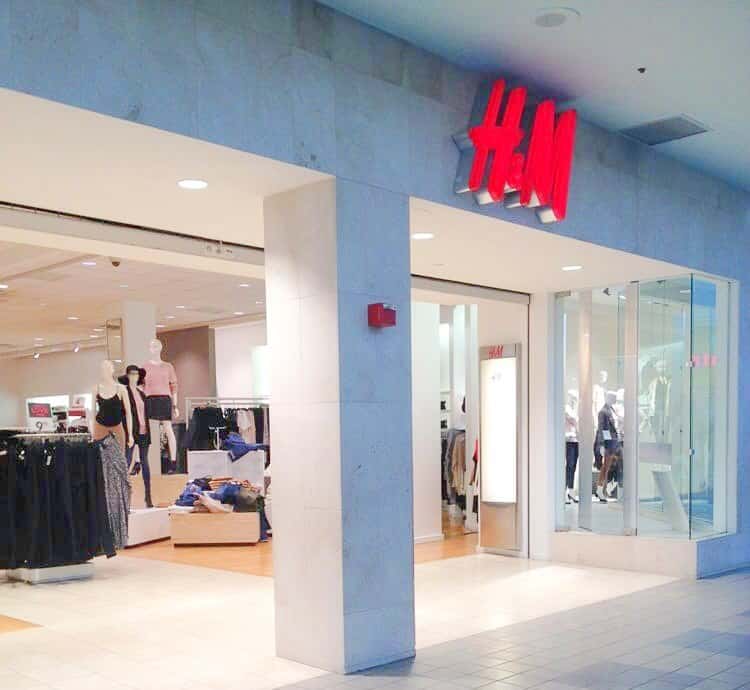 H & M STORE - Store Renovation - Broadway Mall, Hicksville, NY
